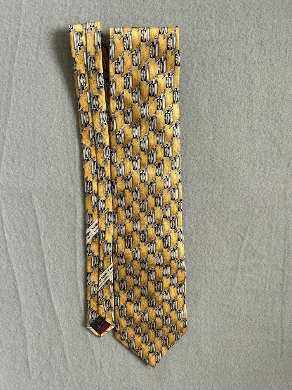 Ermenegildo Zegna Yellow Geometric 100% Silk Smooth Soft Tie
